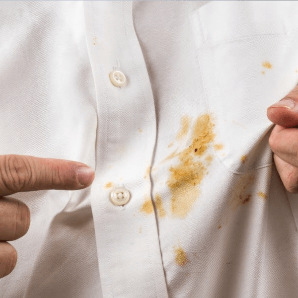 Kahve Lekesi İçin 6 Doğal Çözüm! : Kapak Görseli